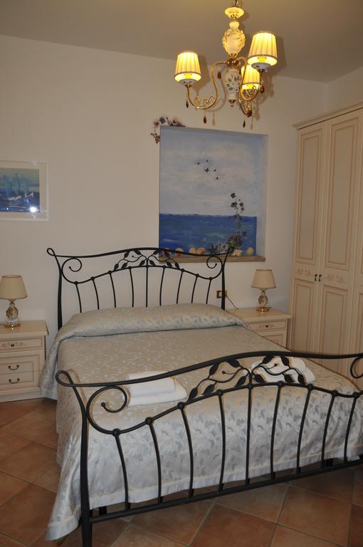 Viola Di Mare Rooms And Parking Termoli Quarto foto